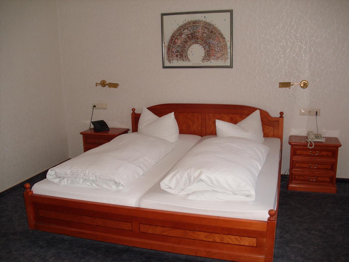Waldhotel Klaholz Brilon Esterno foto