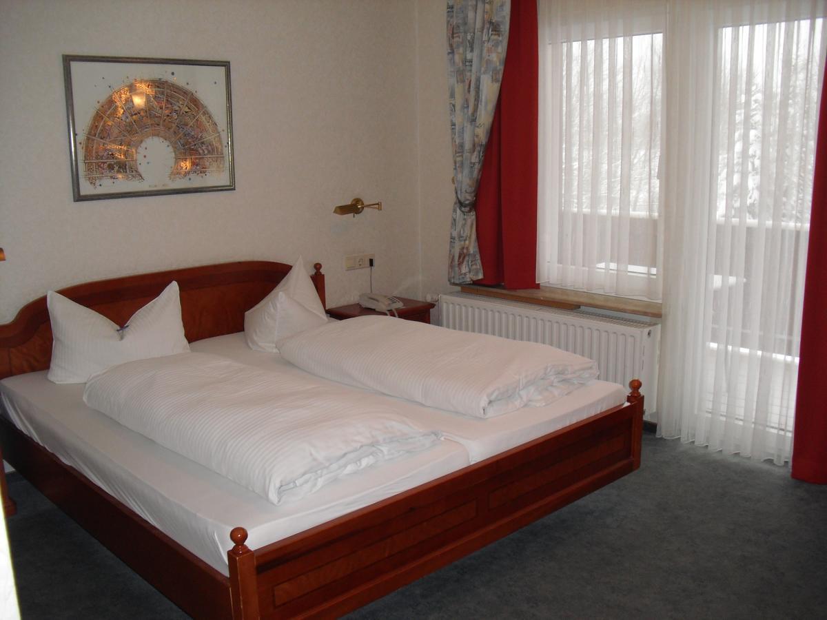 Waldhotel Klaholz Brilon Esterno foto